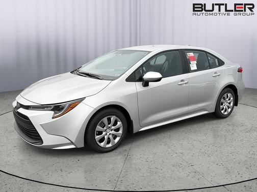 Classic Silver Metallic 2026 Toyota Corolla LE