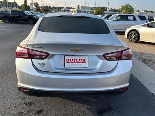 2021 Chevrolet Malibu FWD LT