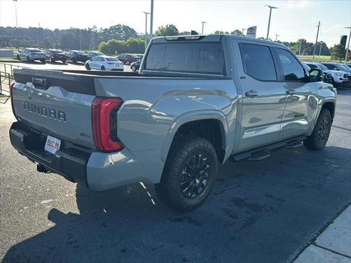 2025 Toyota Tundra SR5