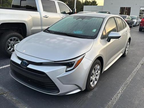 2025 Toyota Corolla Hybrid LE
