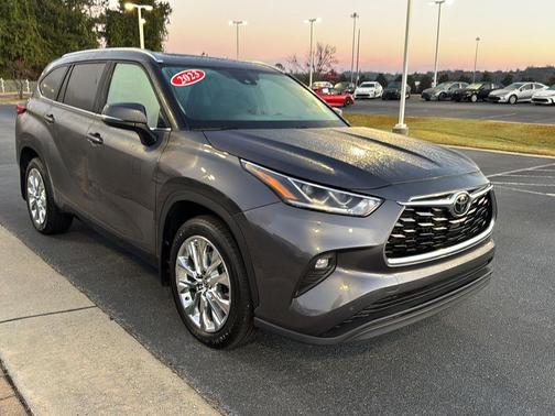2023 Toyota Highlander Limited