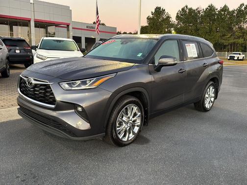 2023 Toyota Highlander Limited