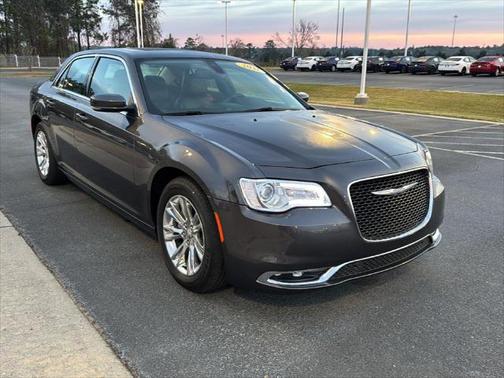 2021 Chrysler 300 Touring