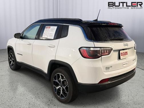 Bright White Clearcoat 2025 Jeep Compass Limited
