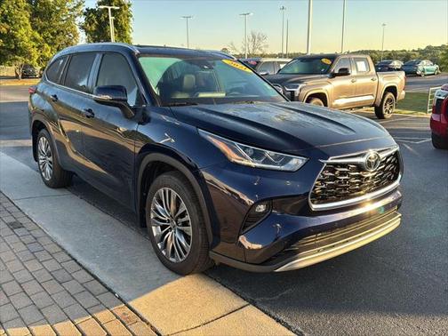 2021 Toyota Highlander Platinum