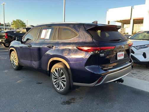 2021 Toyota Highlander Platinum