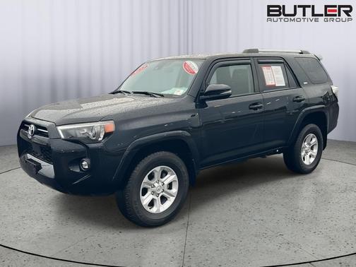 Midnight Black Metallic 2023 Toyota 4Runner SR5 Premium