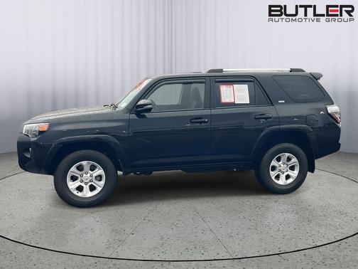 Midnight Black Metallic 2023 Toyota 4Runner SR5 Premium