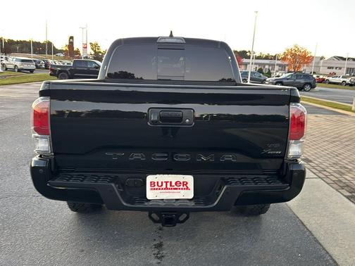 2022 Toyota Tacoma TRD Off-Road