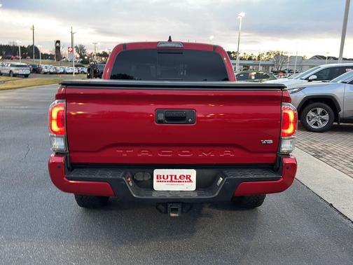 2022 Toyota Tacoma TRD Off Road