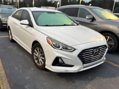 2019 Hyundai SONATA SE