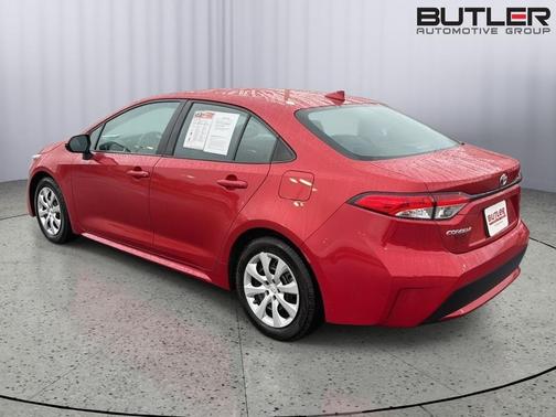 Barcelona Red Metallic 2020 Toyota Corolla LE