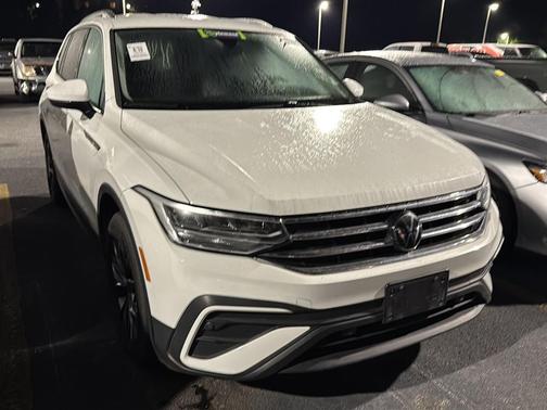 2024 Volkswagen Tiguan 2.0T Wolfsburg Edition
