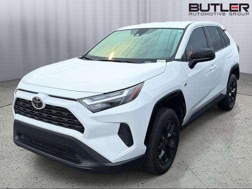Ice Cap 2024 Toyota RAV4 LE