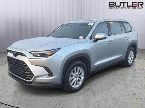 Celestial Silver Metallic 2025 Toyota Grand Highlander XLE