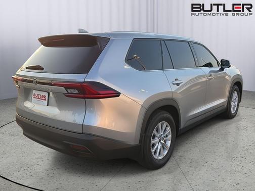 Celestial Silver Metallic 2025 Toyota Grand Highlander XLE