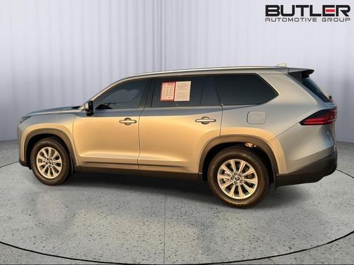 Celestial Silver Metallic 2025 Toyota Grand Highlander XLE