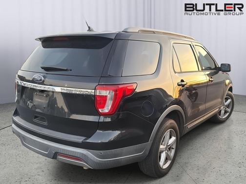 Agate Black 2019 Ford Explorer XLT