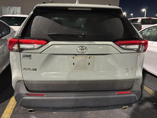 2020 Toyota RAV4 XLE Premium