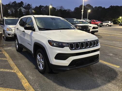 2023 Jeep Compass Sport