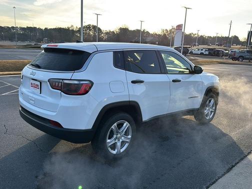 2023 Jeep Compass Sport