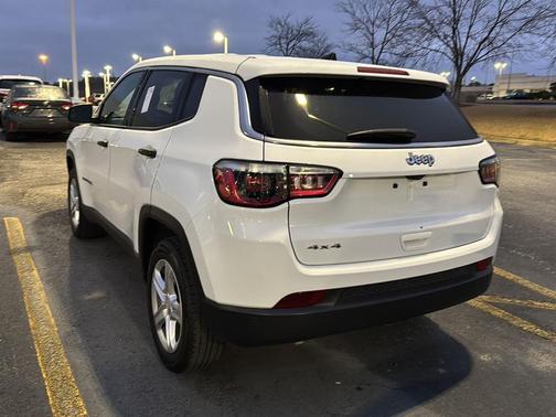 2023 Jeep Compass Sport