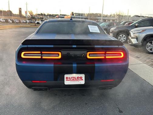 2022 Dodge Challenger SRT Hellcat