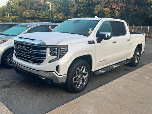 2022 GMC Sierra 1500 SLT