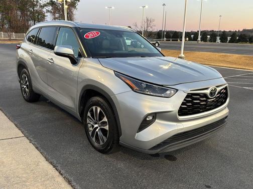 2021 Toyota Highlander XLE