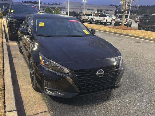 2024 Nissan Altima SR FWD