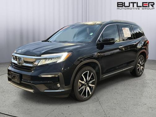 2022 Honda Pilot Touring 8-Passenger