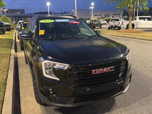 Ebony Twilight Metallic 2023 GMC Terrain SLT