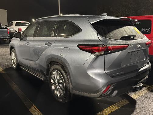 2021 Toyota Highlander Limited