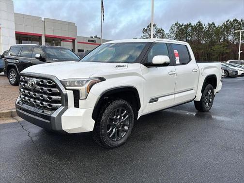 2025 Toyota Tundra Hybrid Platinum