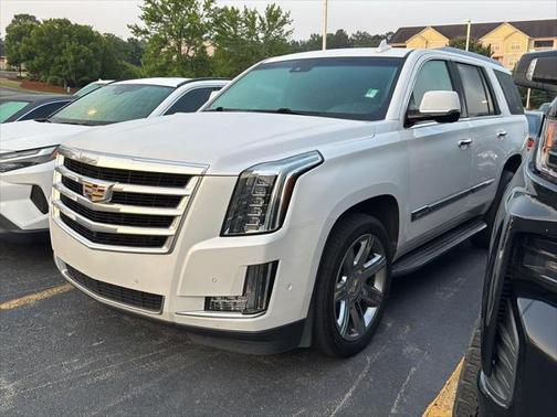 2019 Cadillac Escalade Luxury