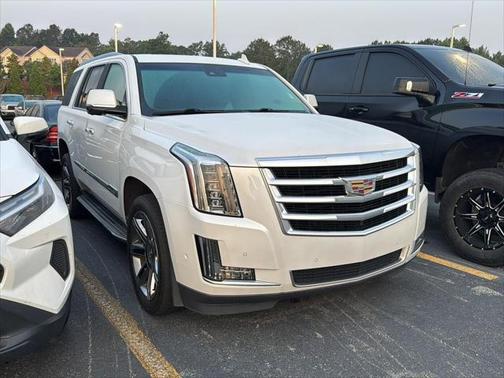 2019 Cadillac Escalade Luxury