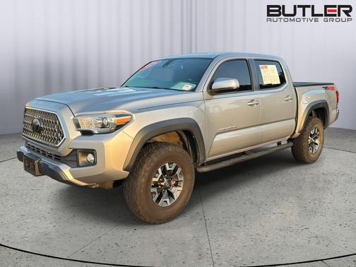 Silver Sky Metallic 2019 Toyota Tacoma TRD Off Road