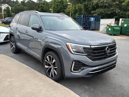 2025 Volkswagen Atlas 2.0T SEL Premium R-Line 4MOTION