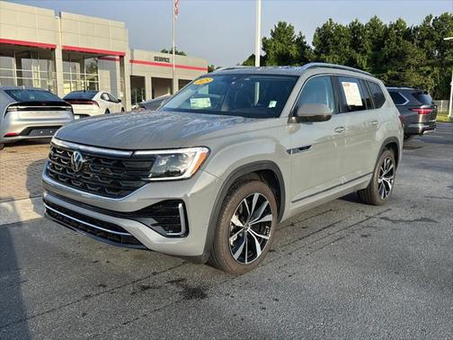 2025 Volkswagen Atlas 2.0T SEL Premium R-Line 4MOTION