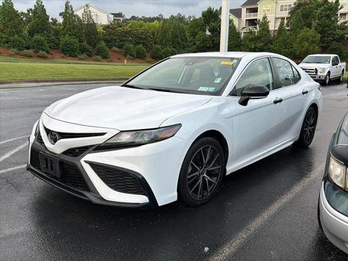 2022 Toyota Camry SE Nightshade