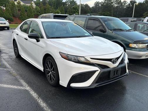 2022 Toyota Camry SE Nightshade