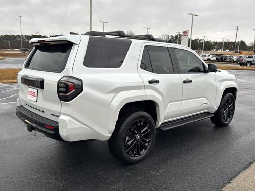 2026 Toyota 4Runner Hybrid Platinum