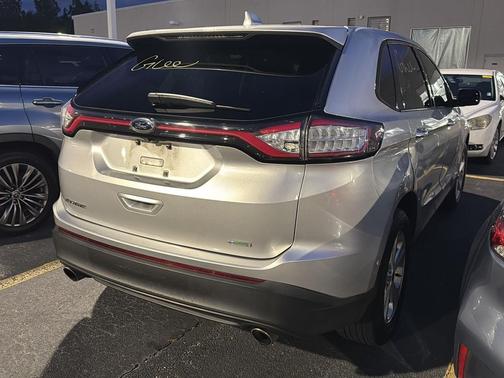 2017 Ford Edge SE