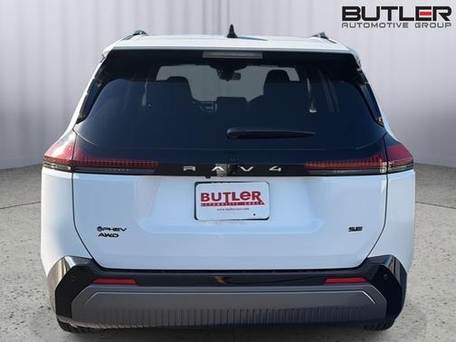 Ice Cap 2026 Toyota RAV4 Plug-In Hybrid SE