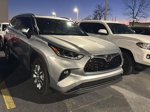 2025 Toyota Highlander Limited