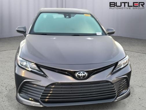 Predawn Gray Mica 2023 Toyota Camry LE