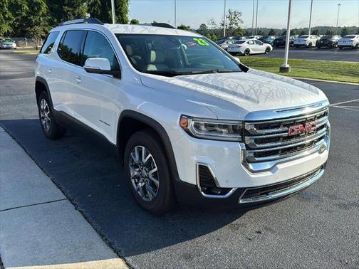 2023 GMC Acadia FWD SLT