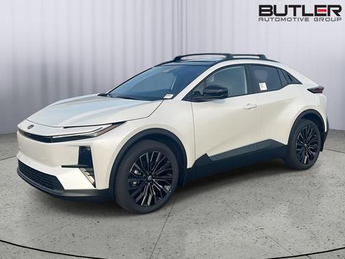 Wind Chill Pearl 2026 Toyota C-HR XSE