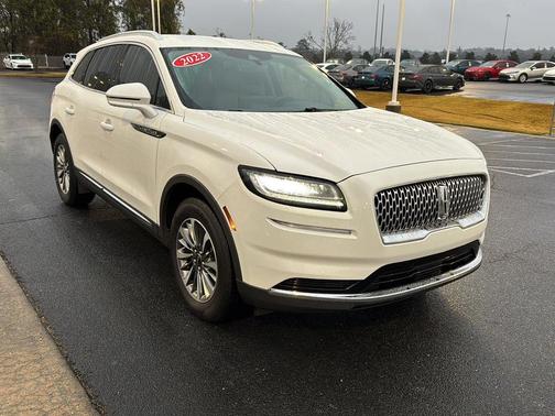 2022 Lincoln Nautilus Standard