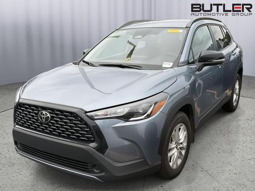 Celestite 2025 Toyota Corolla Cross LE